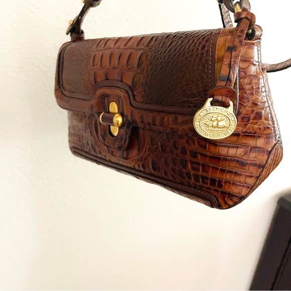 Brahmin flap turn-lock shoulder bag - Picture 9 of 10